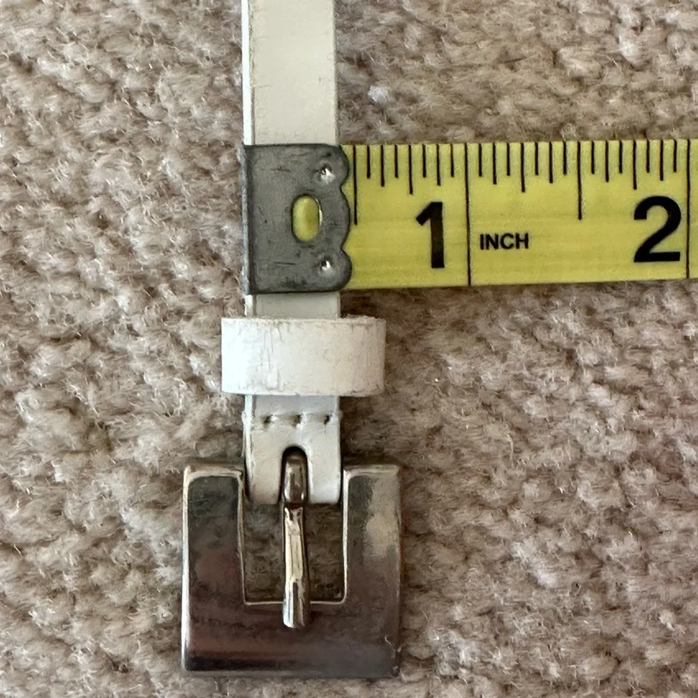 Worth Woman’s Leather White Belt, Sz S (0,5x34,5).